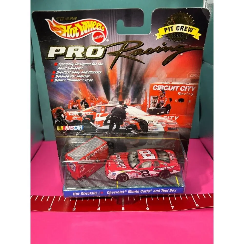 Hot Wheels 1998 Pro Racing Nascar/Chevy Monte Carlo Tool Box Circuit City 8 NIB